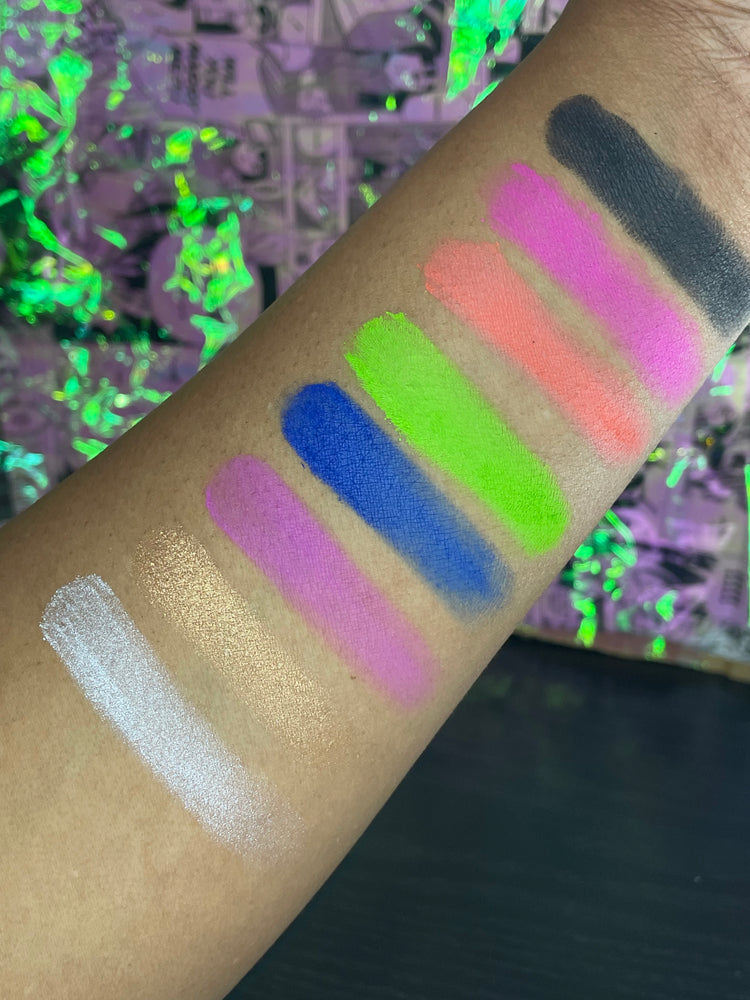 Love the Hunt Eyeshadow Palette